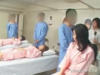 亚洲人 褐发女郎 孩儿 打击 毛茸茸 阴茎 在 该 医院