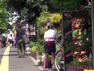 Drobounký japonská florist pussyfucked v obchod: volný dospělý video vid 99